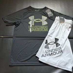 NWT Under Armour Athletic Set Boys Youth Size Large